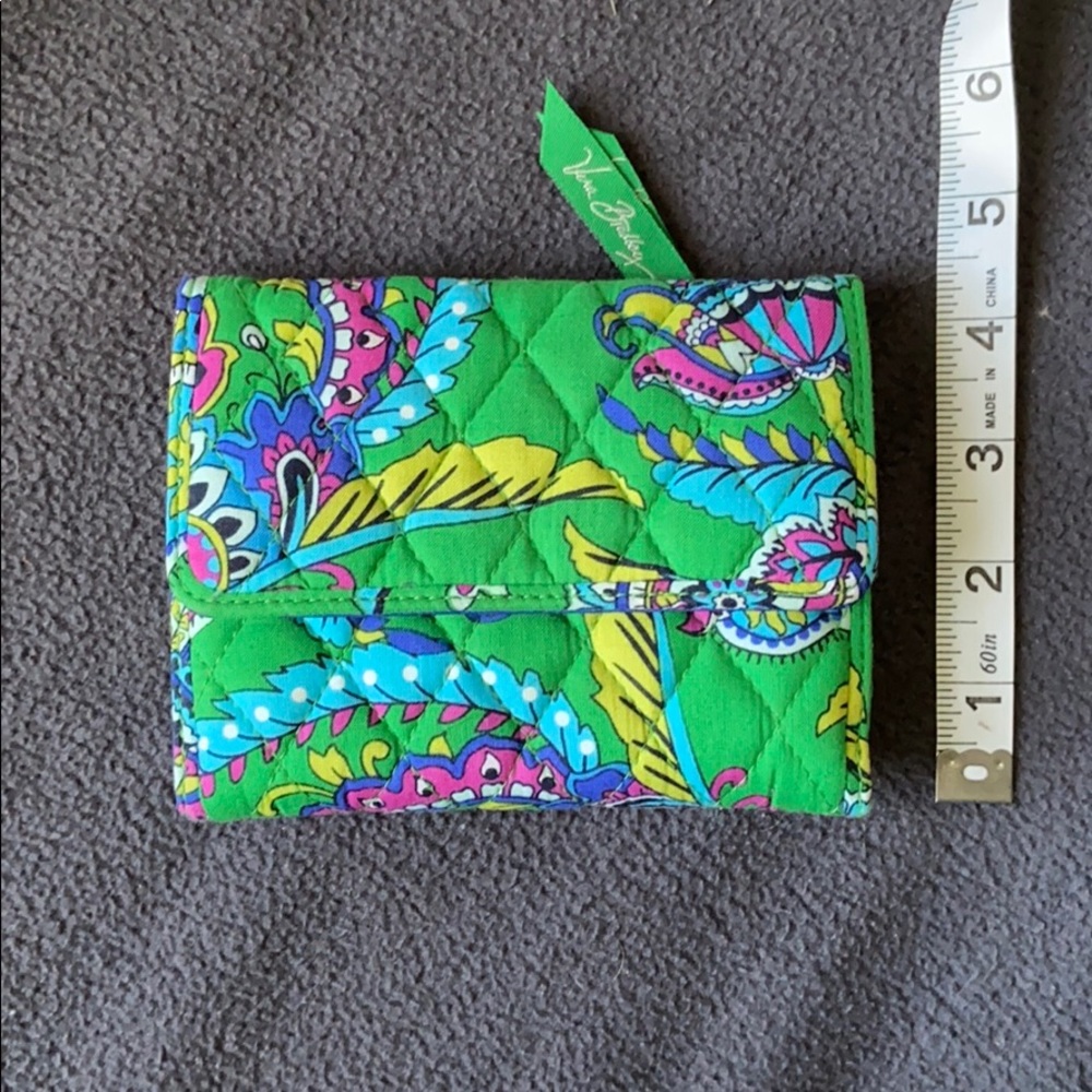 Vera Bradley Tri-fold Wallet - EUC